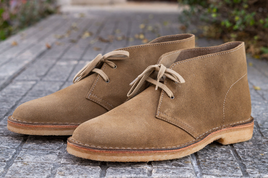 Clarks desert best sale boot alternative