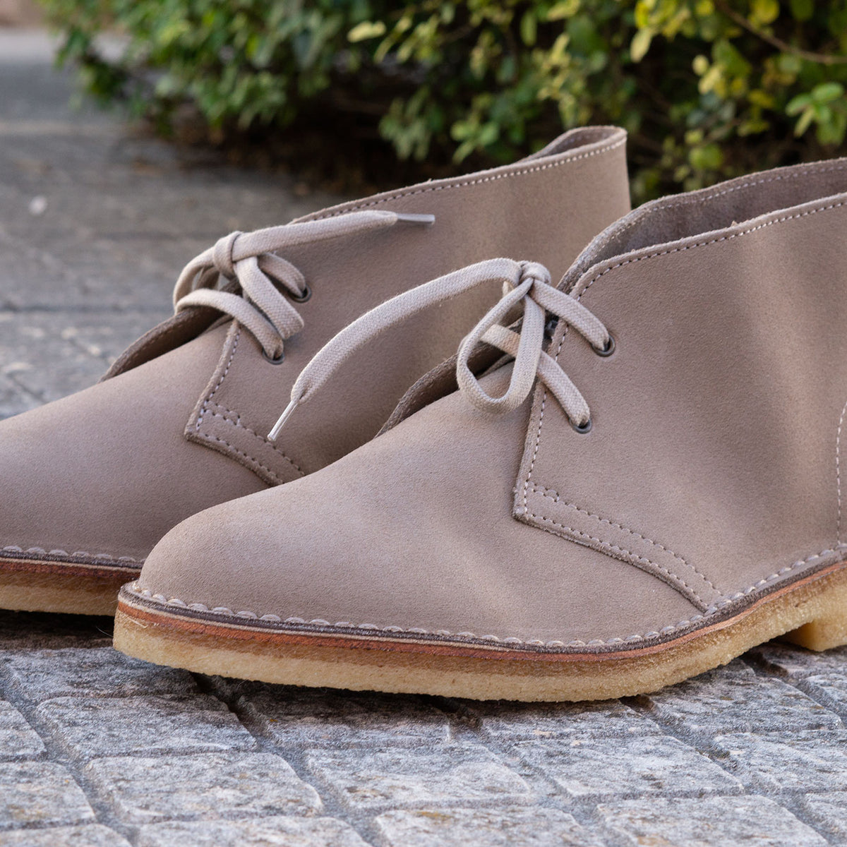 Clarks sahara hot sale